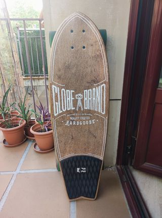 Skate longboard Globe