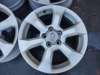 y_448 Llantas de 17 pulgadas Toyota RAV 4 III, 17x