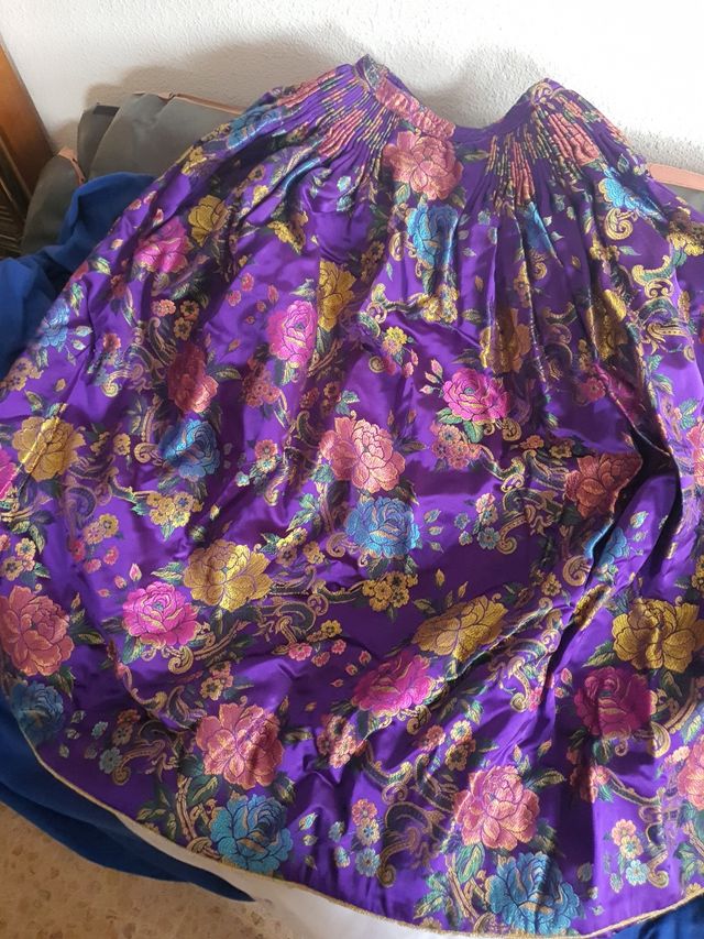 Traje fallera talla 38 de mujer 165 cm altura