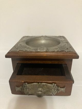 Cenicero de madera