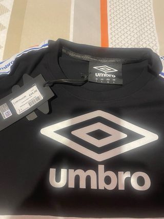 Conjunto deportivo UMBRO ETIQUETA