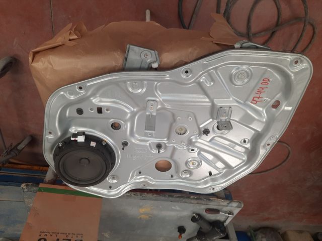 elevaluna kia sorento puerta delantera derecha