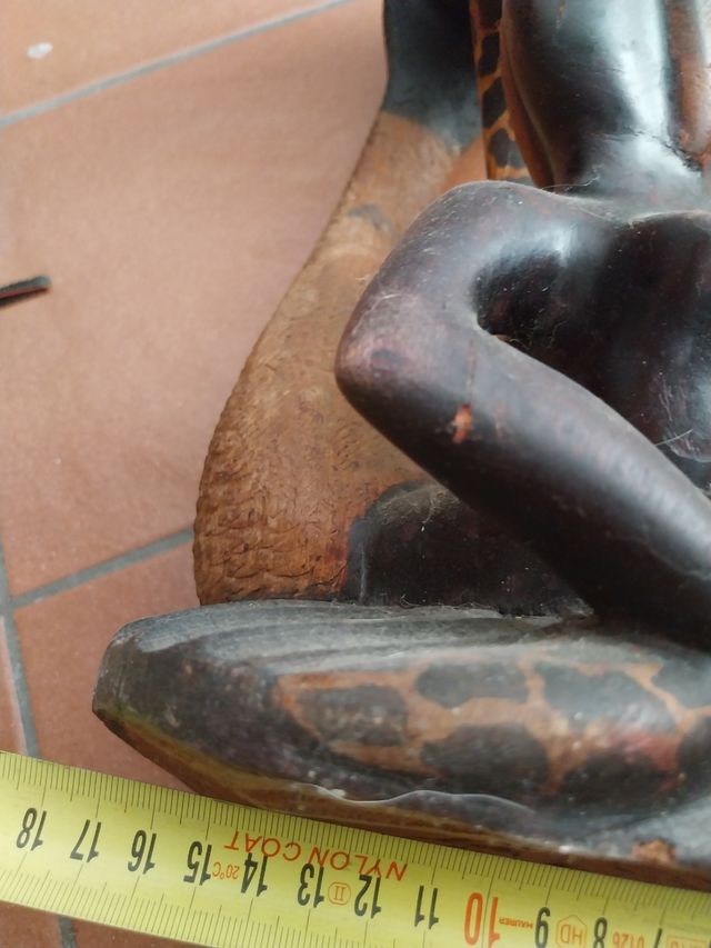 Scultura Posacenere in legno 