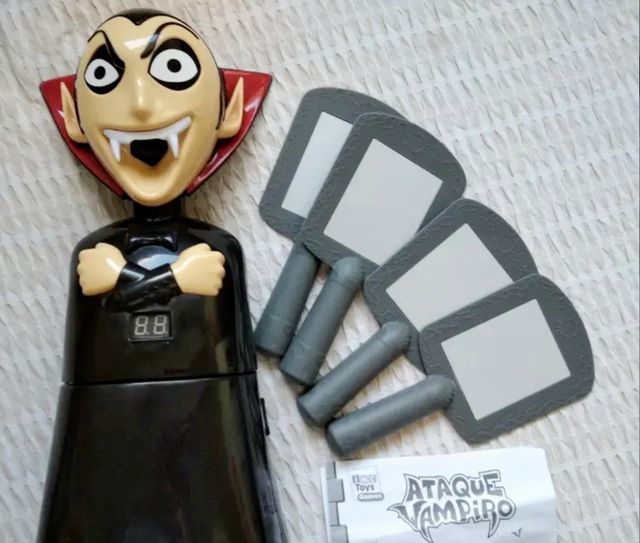 "Ataque Vampiro" - Juego de Mesa