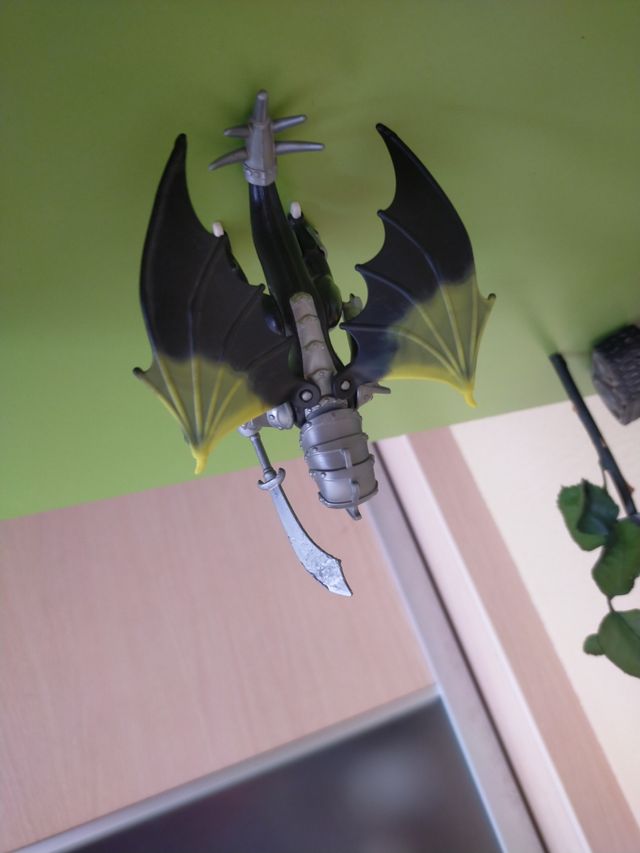 Playmobil dragón
