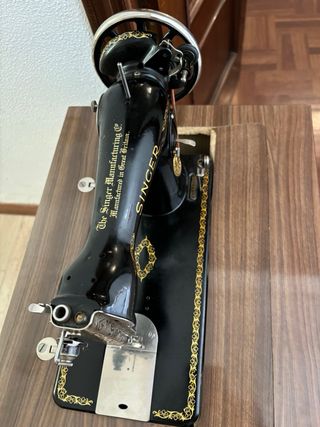 Máquina de coser Singer