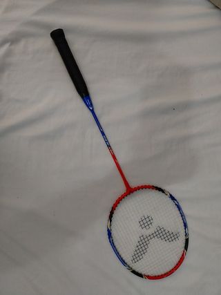 Raqueta badminton