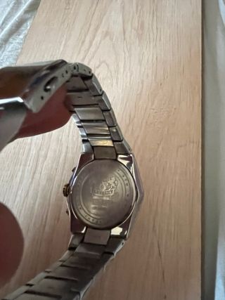 Reloj festina dorado