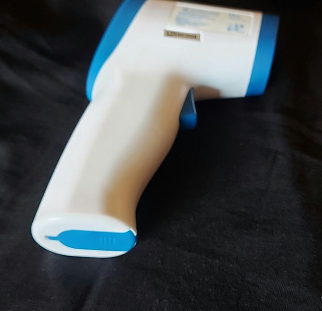 Termómetro sin contacto Mobiclinic to-01