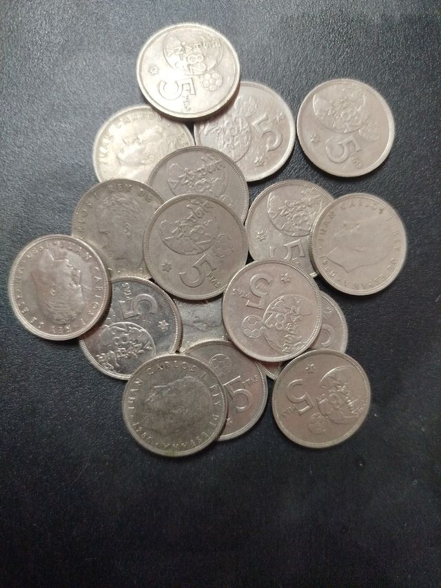 17 monedas 5 pesetas 1980 Juan Carlos I