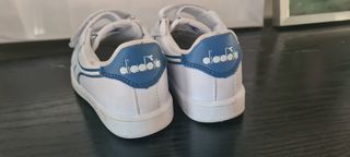 Scarpe Diadora bimbo numero 25