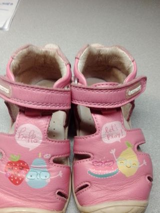 Sandali bimba numero 21