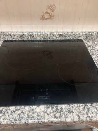 Placa de cocina Inducción. BALAY