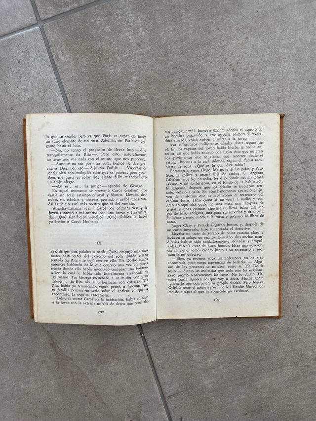 Colección Manantial que no cesa: El collar índigo