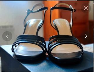 Sandalias negras tacón piel