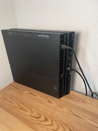 PS4 1TB Negro - Con 2 Mando - Battlefront