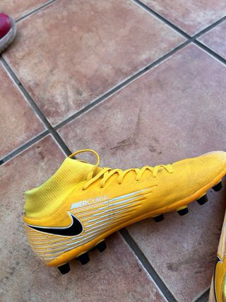 Botas de futbol mercurial