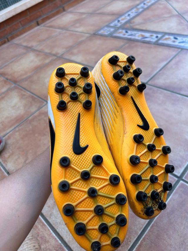Botas de futbol mercurial