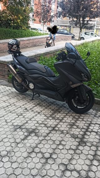 YAMAHA TMAX 530 ABS