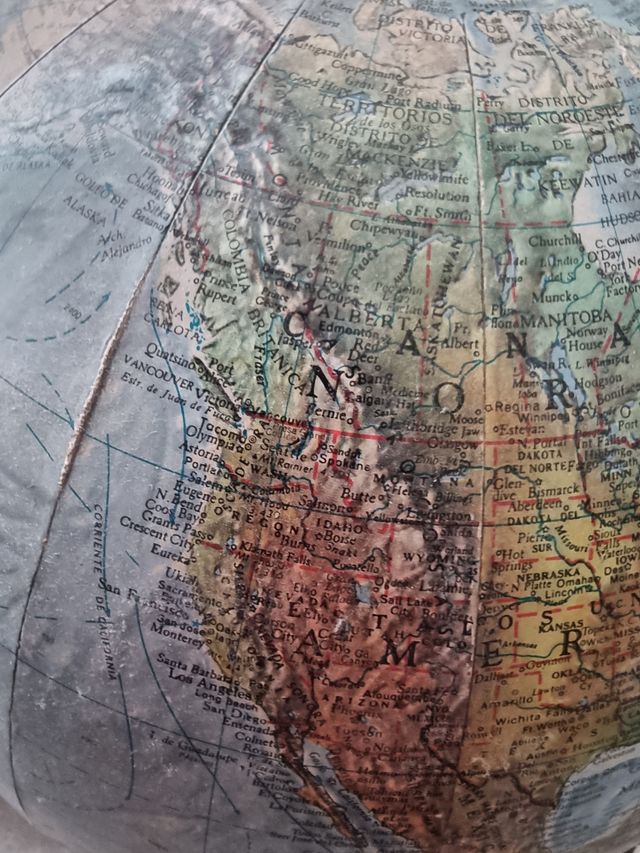 Globo terráqueo o bola del mundo