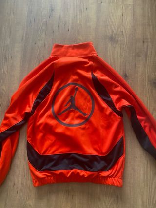 Sudadera deportiva