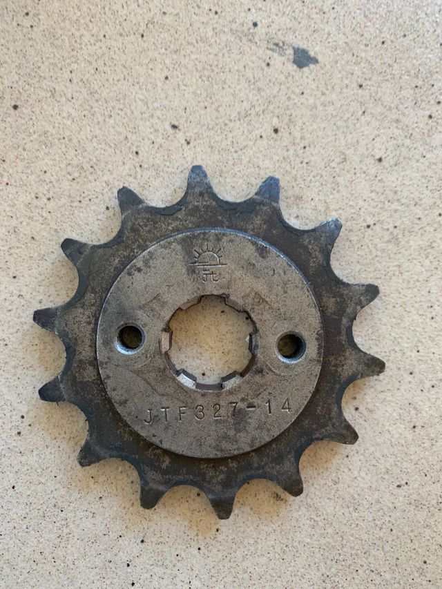 Piñon 14 nsr125 jc22