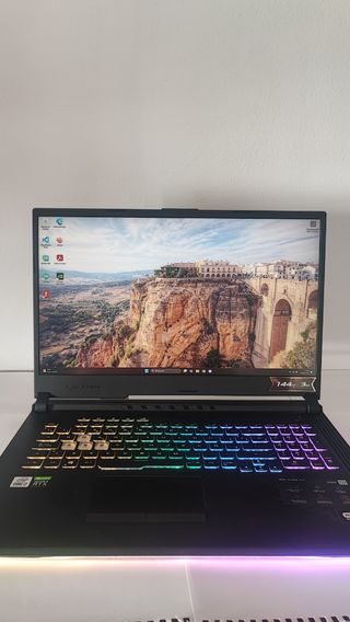 Portátil Asus ROG Strix G712LW