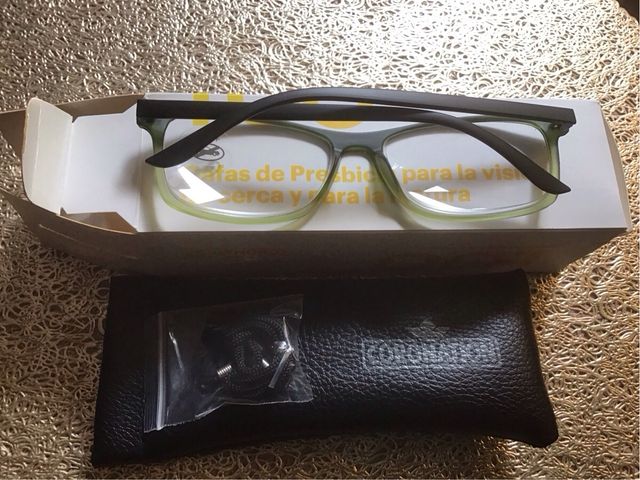 Gafas lectura 1,00 Coronation. Mod. Tu y yo.