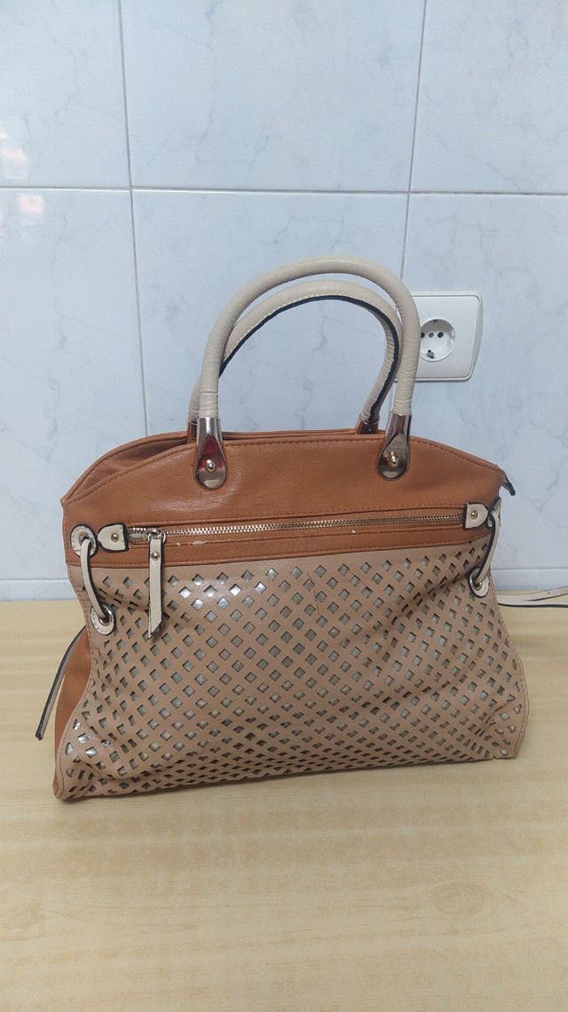 Bolso marrón