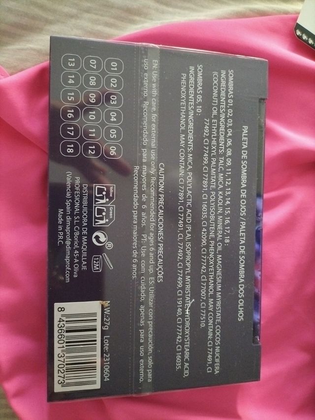 Lote neceser y paleta maquillaje