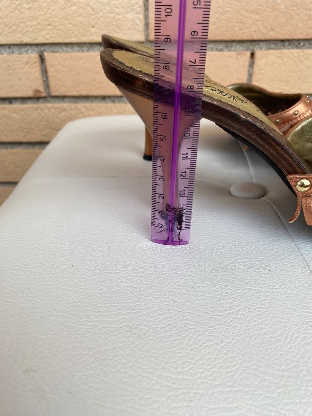 Zoccoli vivi osè legno con frange 37