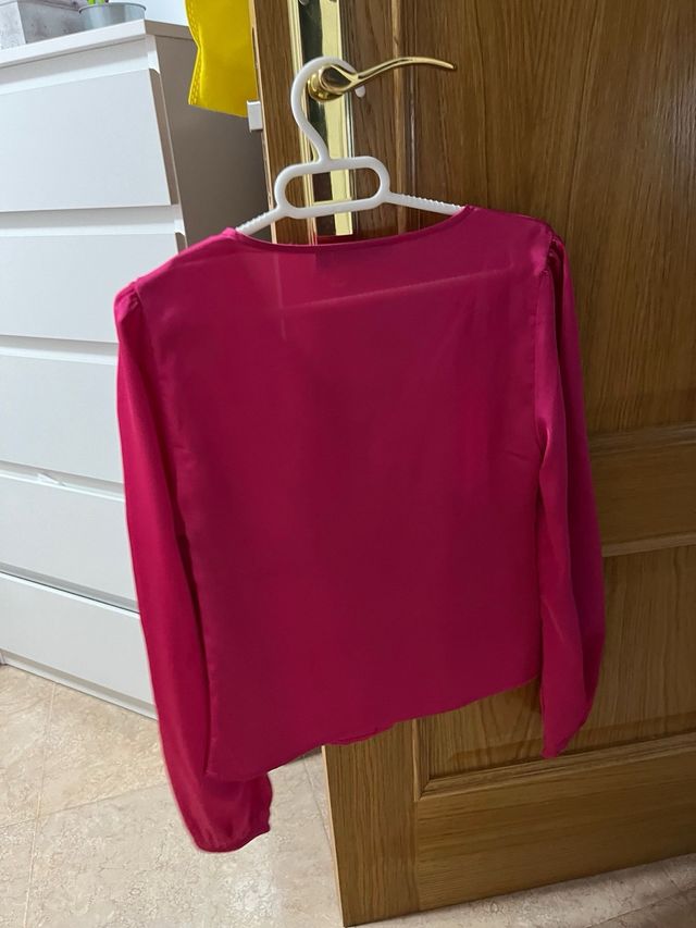 Blusa fucsia