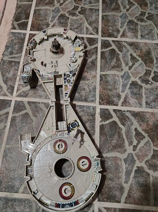 Star wars halcón milenario antiguo