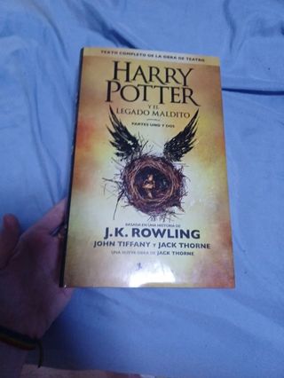 El legado maldito, la saga harry potter