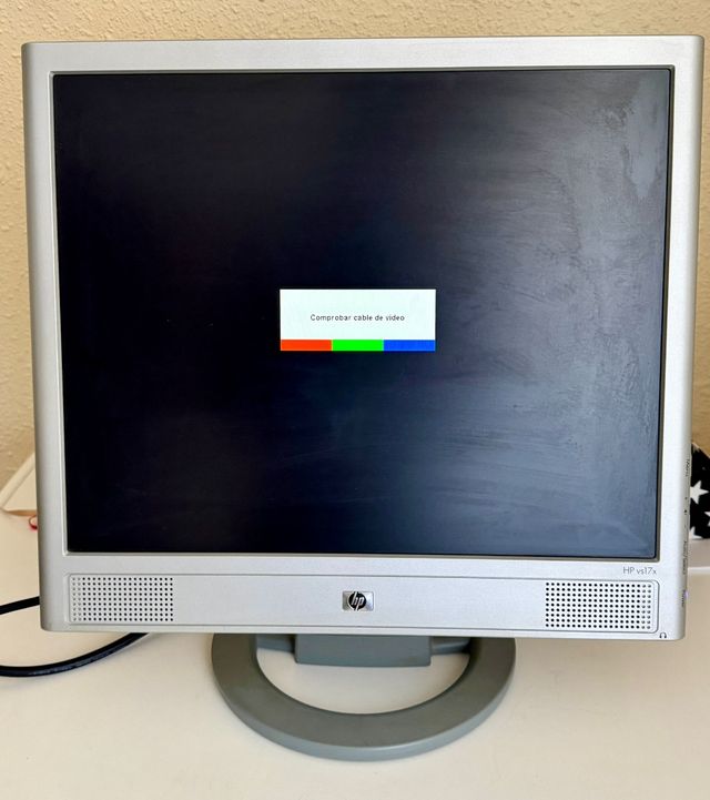 Hp Monitor 17'' PK657AS con altavoces