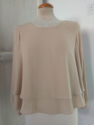 BLUSA BEIGE CAPA