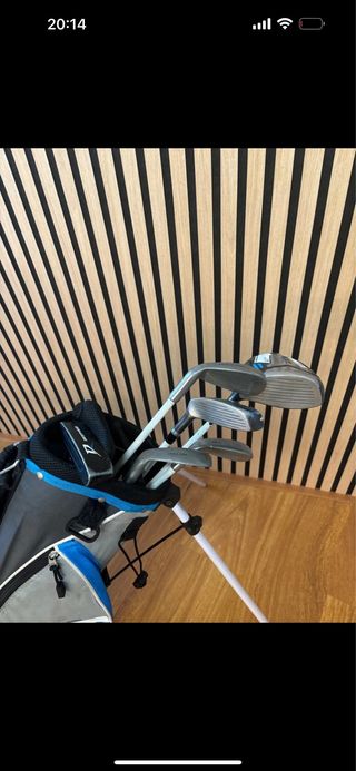 Bolsa wilson junior con palos de golf