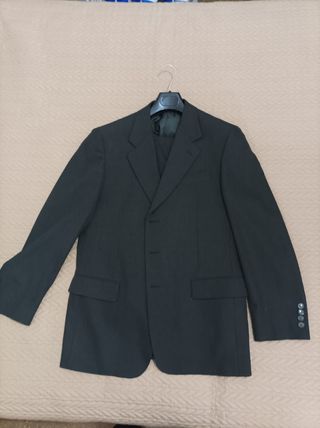 Traje hombre gris verdoso completo