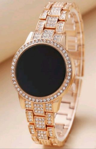 Reloj de mujer digital +pulseras nuevo
