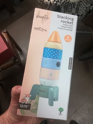 Stacking rocket, Gioco in legno con sorpresa