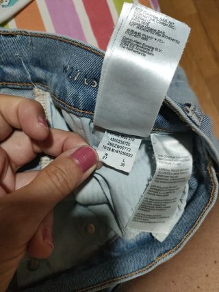 Pantalones vaqueros chica Calvin Klein