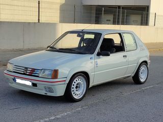 Peugeot 205 1989