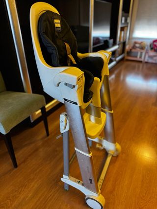 Trona Inglesina regulable y plegable