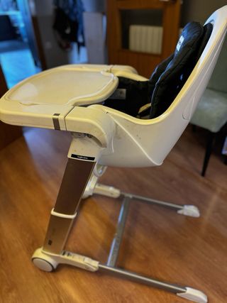 Trona Inglesina regulable y plegable