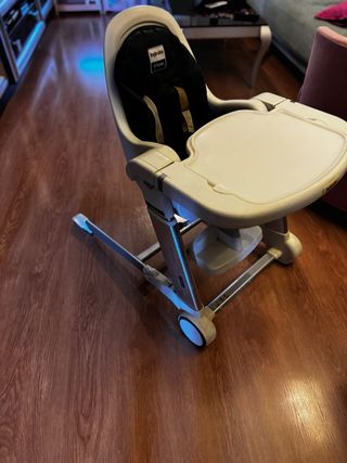 Trona Inglesina regulable y plegable