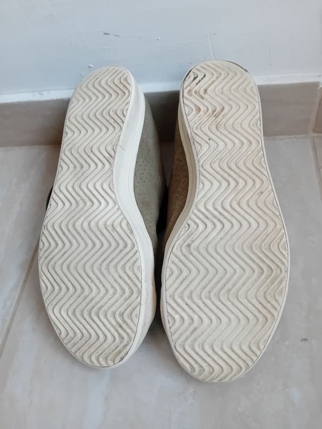 Scarpe Adidas taglia 42