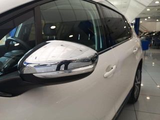 Peugeot 2008 e-HDI 115 Allure 84 kW (115 CV)