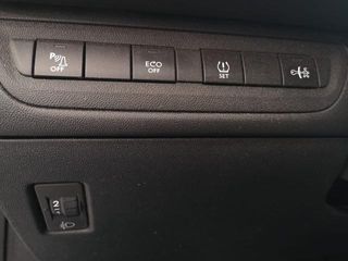 Peugeot 2008 e-HDI 115 Allure 84 kW (115 CV)