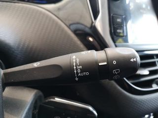 Peugeot 2008 e-HDI 115 Allure 84 kW (115 CV)