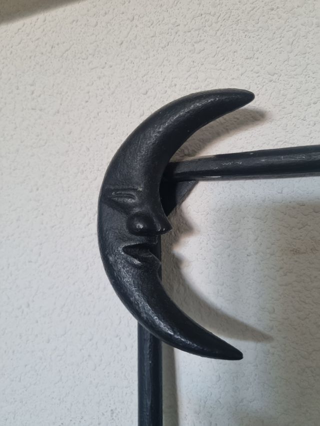 Marco forja pequeño artesanal